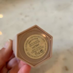 Fenty Beauty Makeup - Fenty Beauty concealer match stix Fenty Beauty Makeup - Fenty Beauty concealer match stix